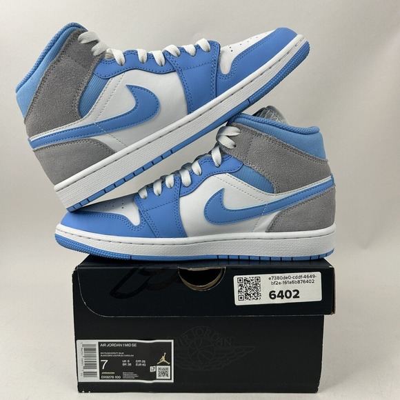 Nike Shoes Air Jordan 1 Mid SE Retro “University Blue/UNC” 2024 - Picture 3 of 8